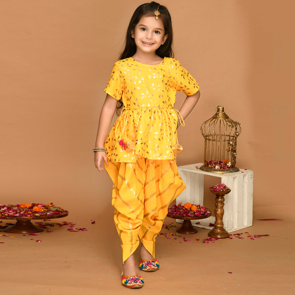 Girls Printed Cotton Blend Kurta Dhoti Set Ethnicwear Girls Yellow 1-2 Y 