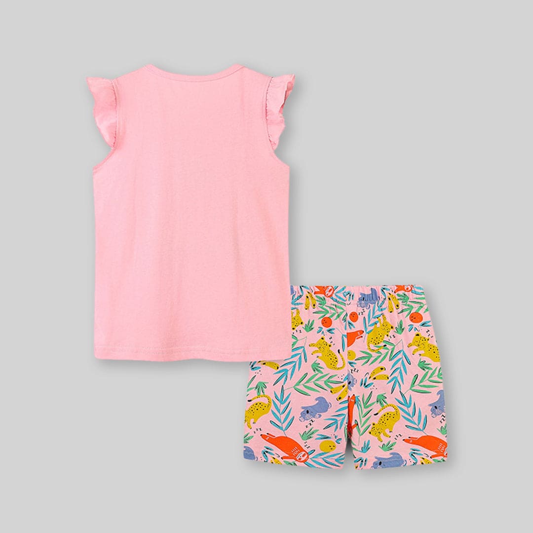 Girls Graphic T-Shirt With Printed Shorts Set Sets   