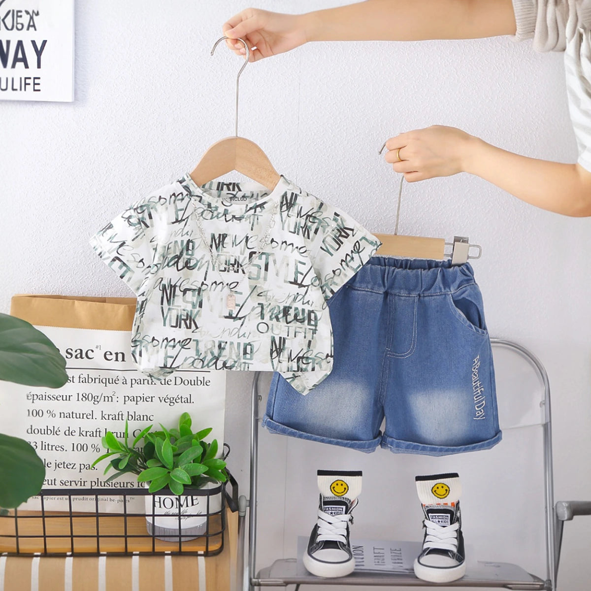 Boys Green Typographic Print T-Shirt With Denim Shorts Set Sets Green 1-2 Y
