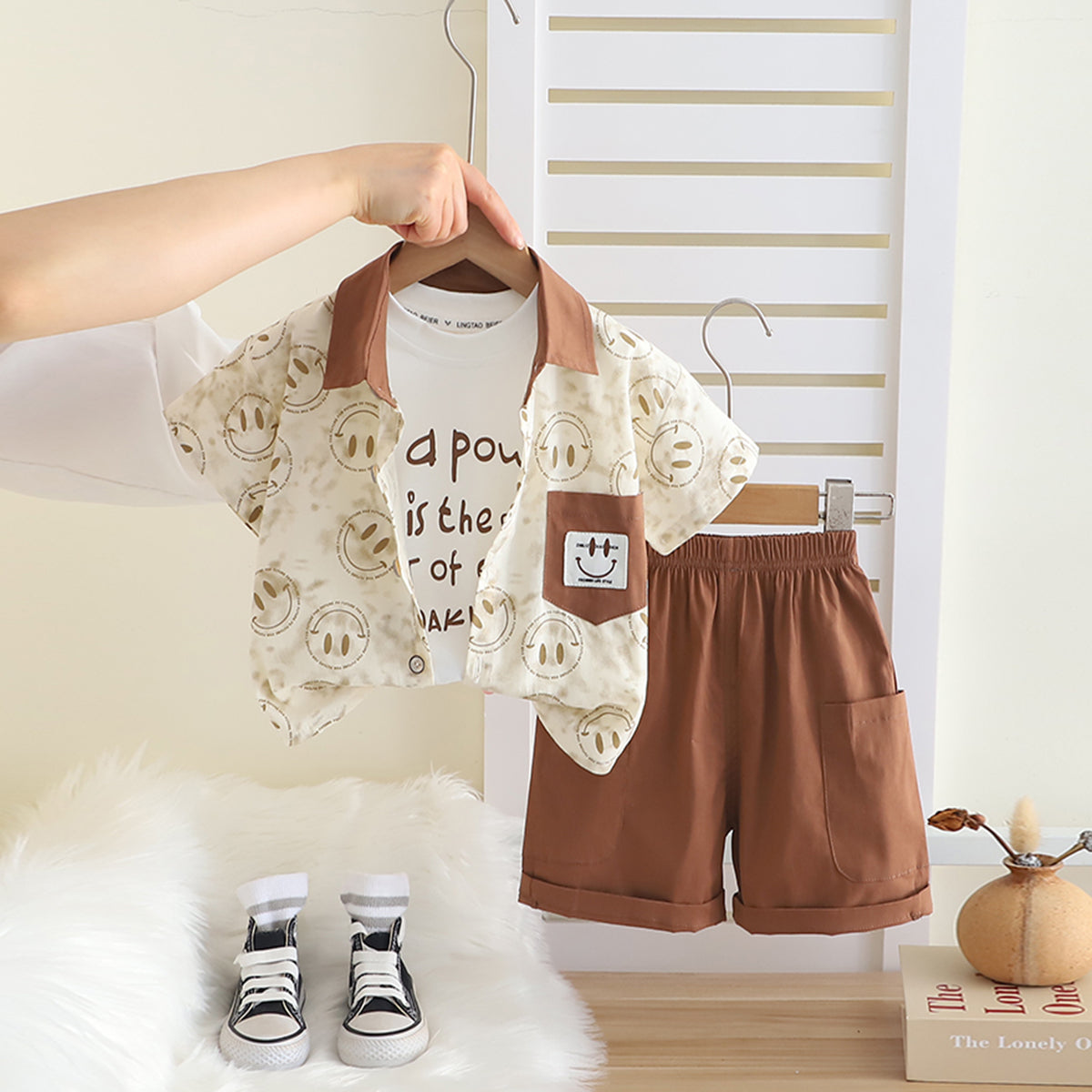 Boys Brown Smiley Printed Contrast Collar Shirt With T-Shirt And Shorts Set Sets Brown 1-2 Y