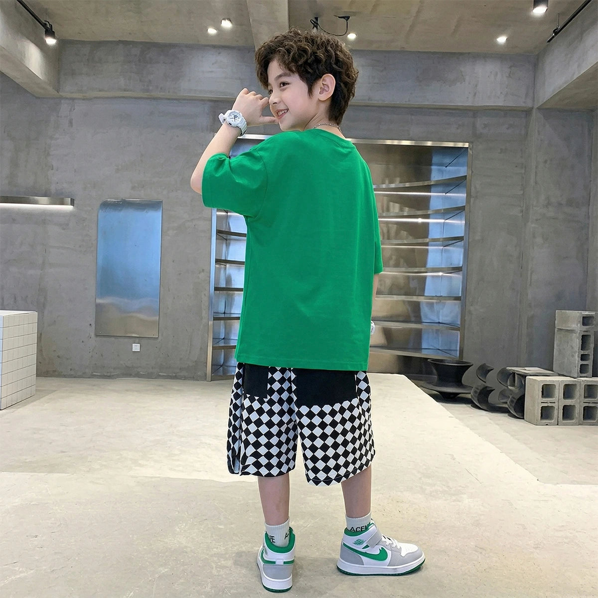 Boys Green Checked Pocket Short Sleeves T-Shirt With Elasticated Shorts Sets Sets