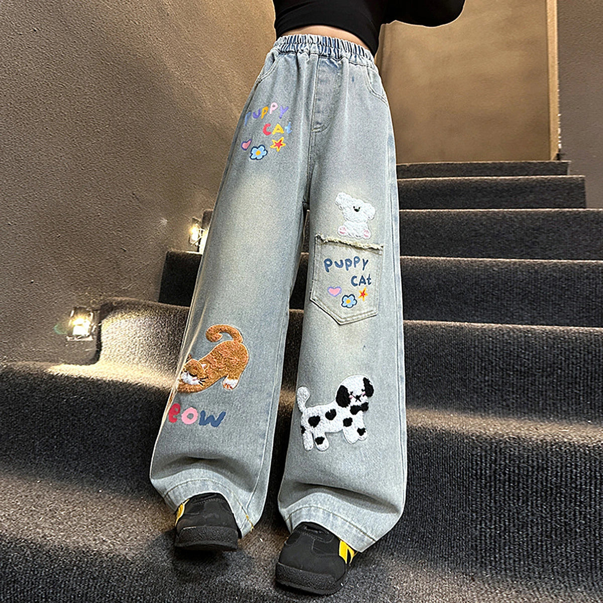 Girls Light Blue Animal Applique Loose Fit Denim Jeans Pants