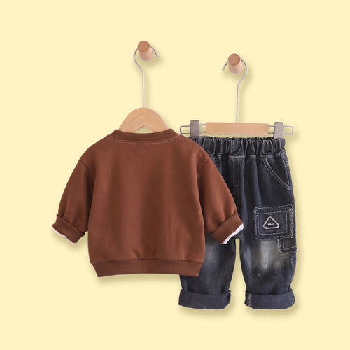 Boys Brown Solid Sweatshirt & Denim Pants Sets Sets