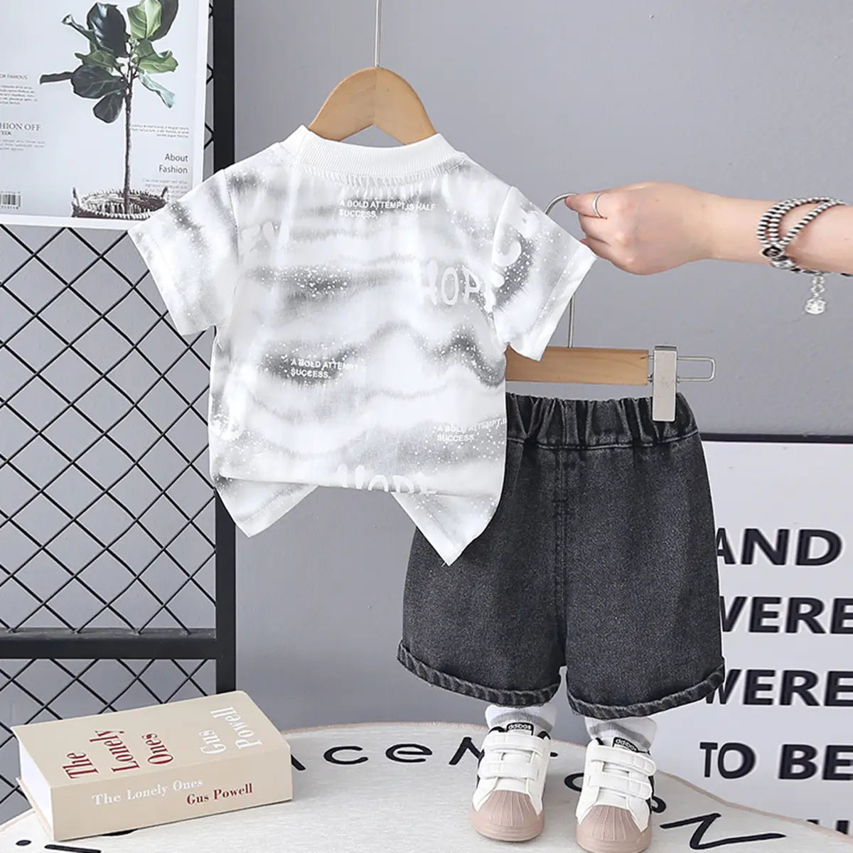 Boys White Typographic Print T-Shirt With Denim Shorts Sets Sets