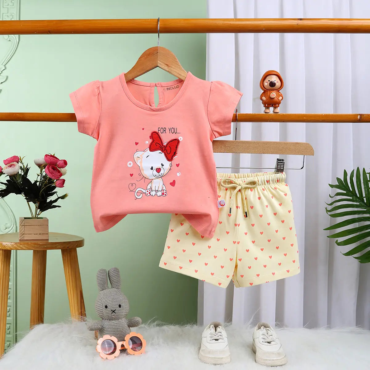Girls Coral Animal Graphic Short Sleeves Top With Polka Dot Elasticated Shorts Sets Sets Coral 6-12 M