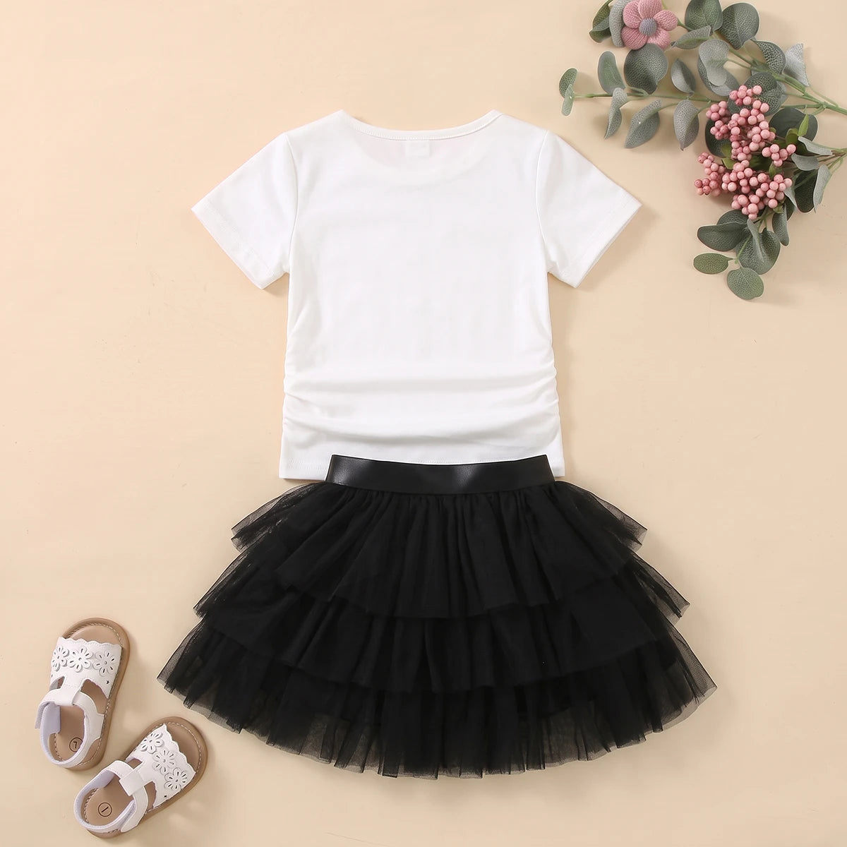 Girls White Short Sleeve Bow Applique Top With Skirt Sets 2 pc. Sets