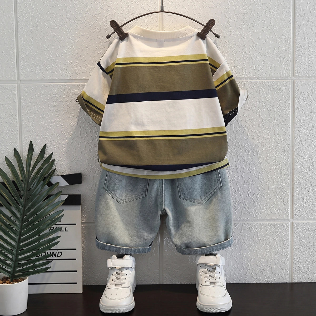 Boys Multicolour Typography print Short Sleeve T-Shirt With Denim Shorts Sets 2 pc. Sets