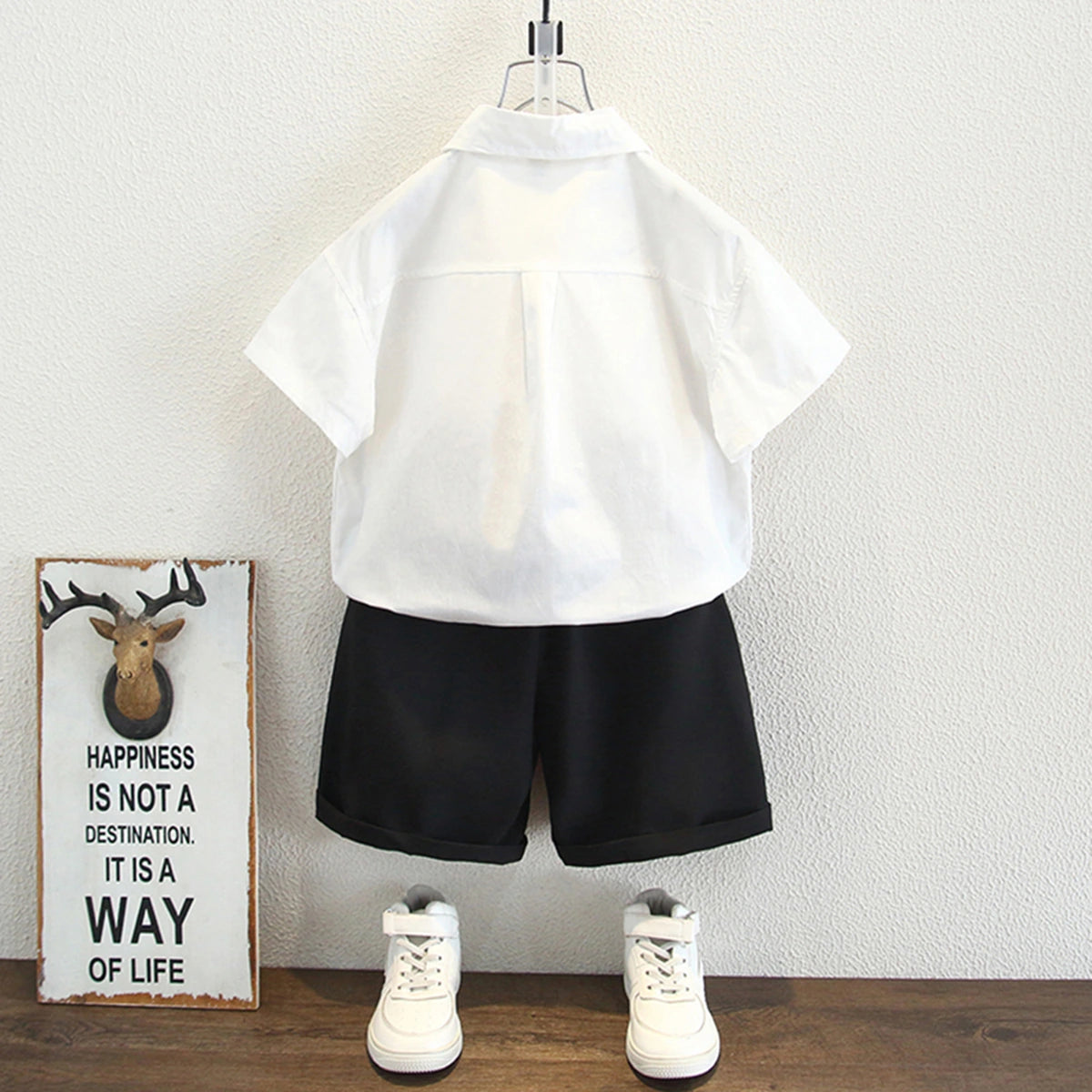 Boys White Solid Short Sleeves Shirt With Shorts Set Sets