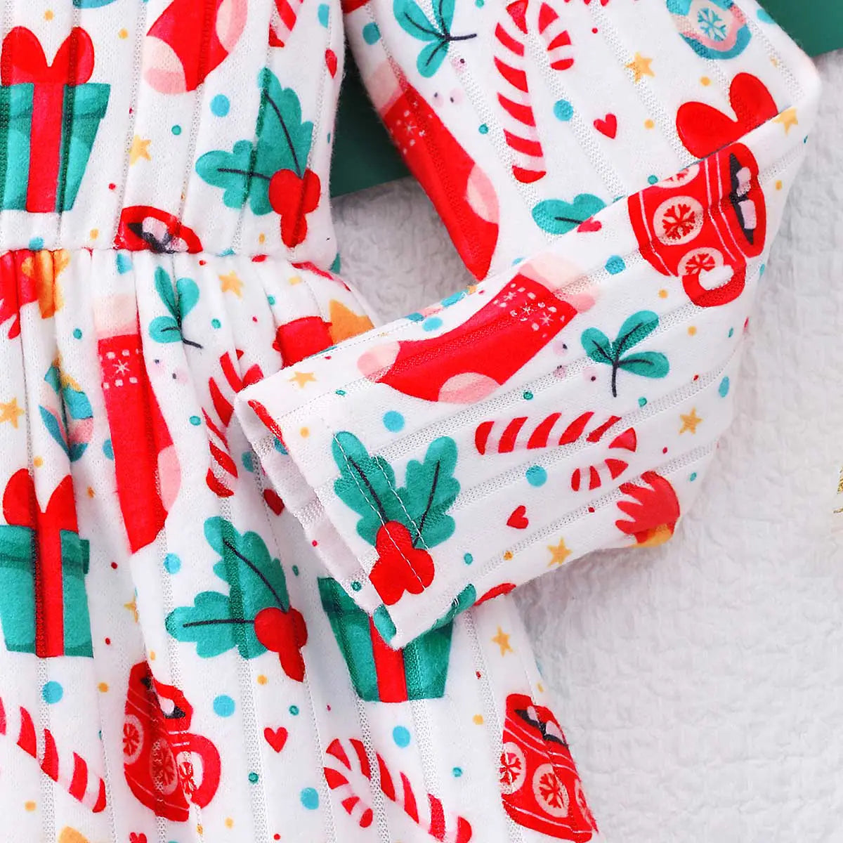 Girls White Christmas-themed Printed Fit & Flare Dress Casual Dresses