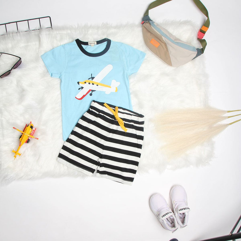 Boys Blue Short Sleeve Graphic T-Shirt With Printed Shorts Sets Sets