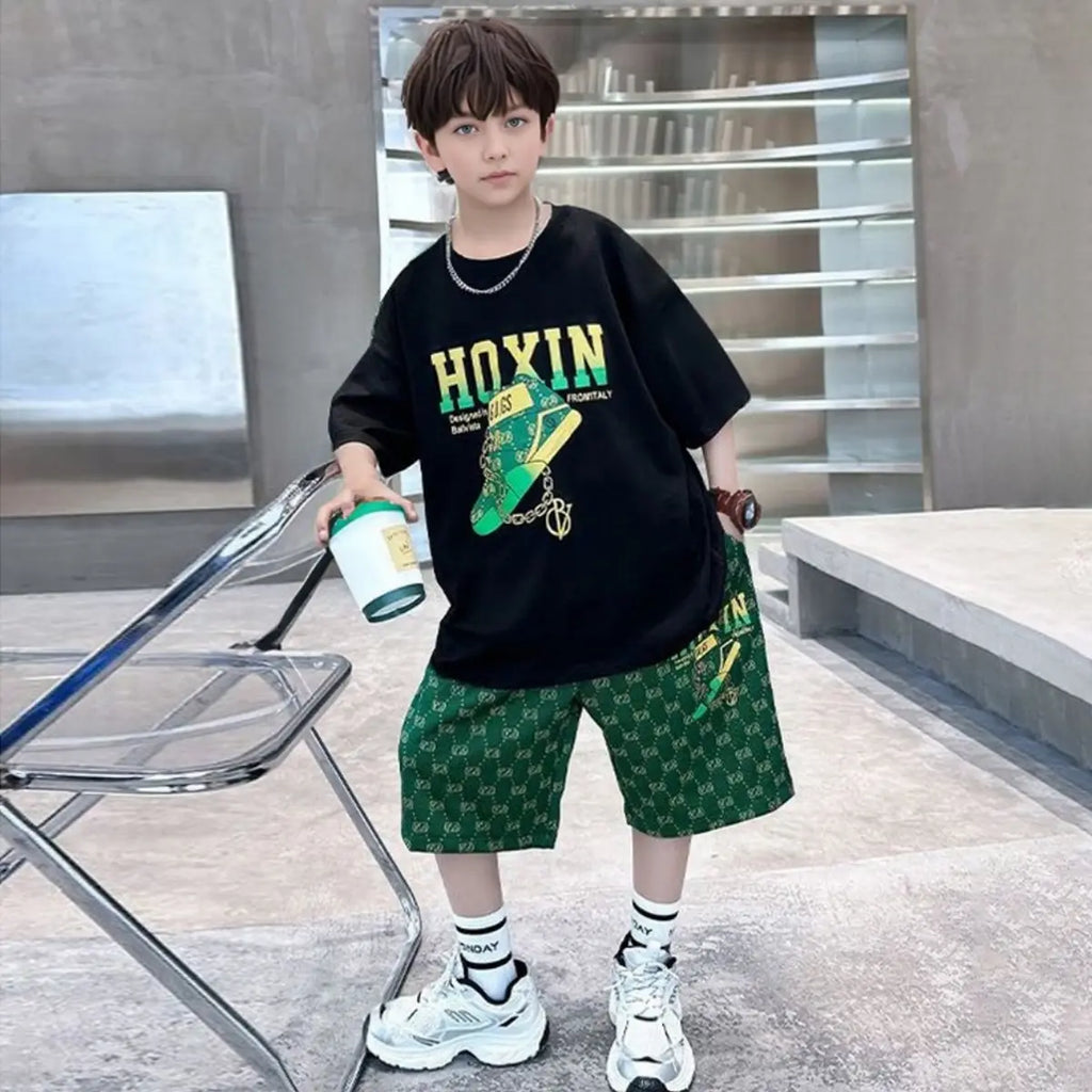 Boys Black Graphics Oversized T-Shirt With Shorts Set Sets