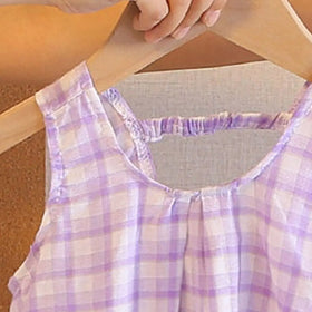Girls Purple Checked Sleeveless A-line Top With Cropped Pant Sets Sets