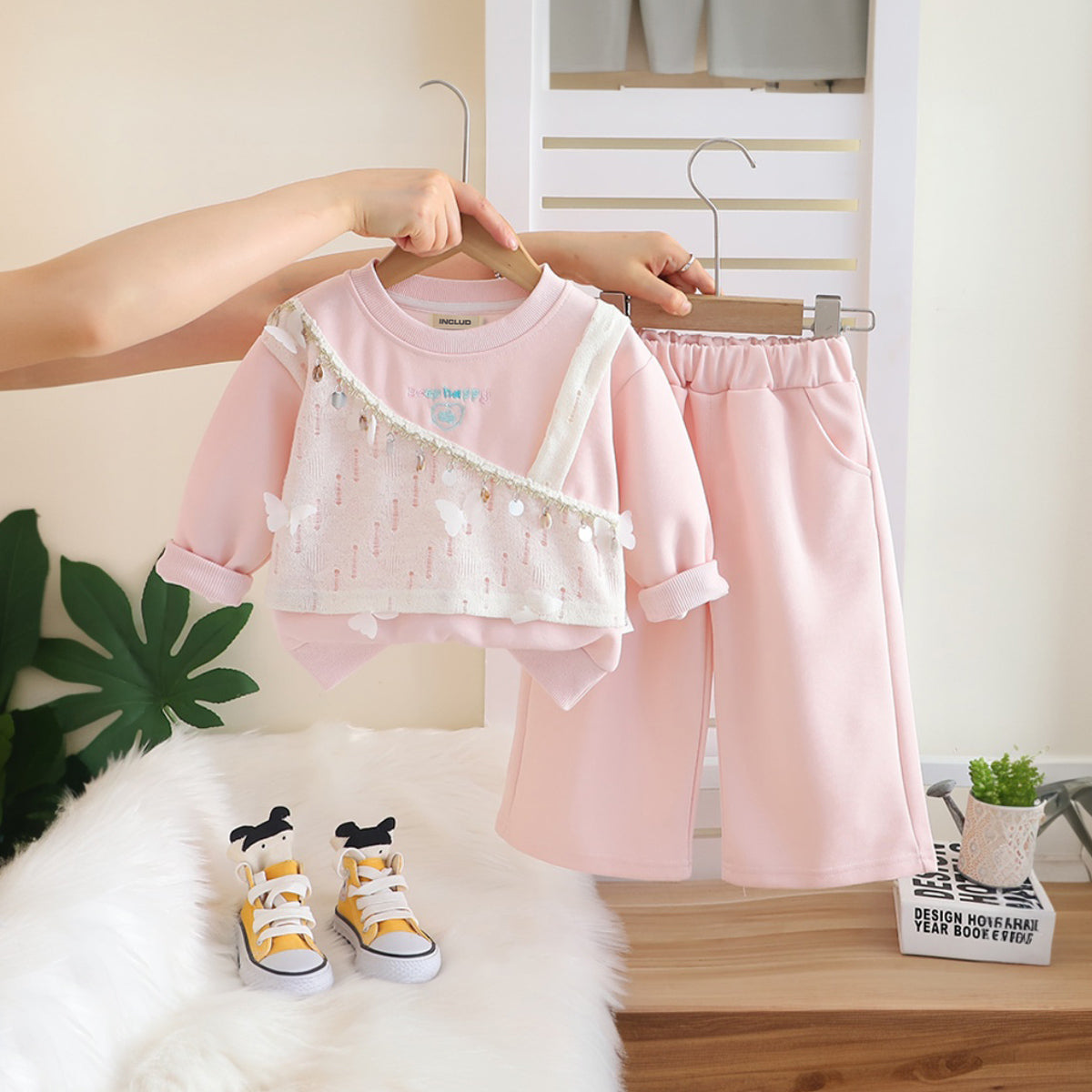 Girls Light Pink Embroidered Sweatshirt With Pants Set 2 pc. Sets Light Pink 1-2 Y