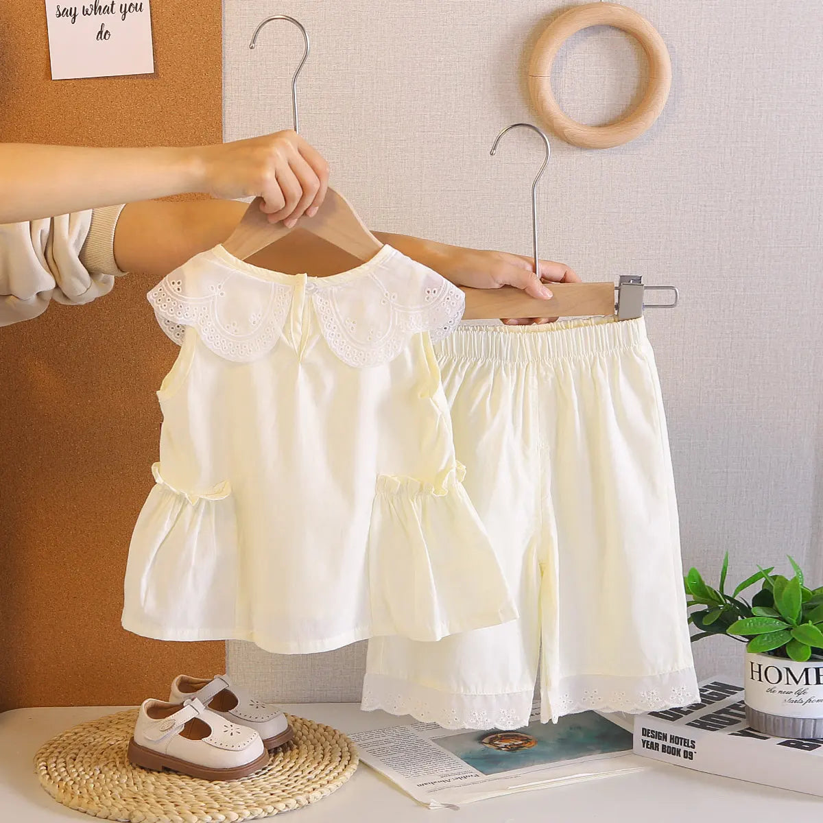 Girls Off White Sleeveless Top & Capri Co-ord Sets Sets