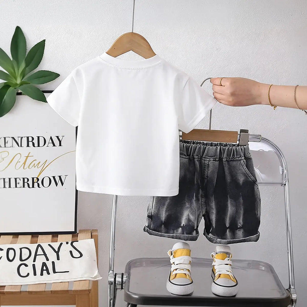 Boys White Typographic Printed T-Shirt With Denim Shorts Sets Sets