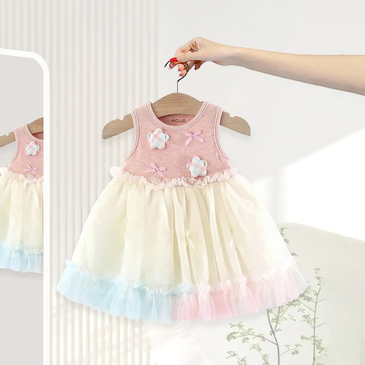 Girls Multicolor Star Applique Tulle Overlay Fit & Flare Dress Casual Dresses Multicolor 1-2 Y