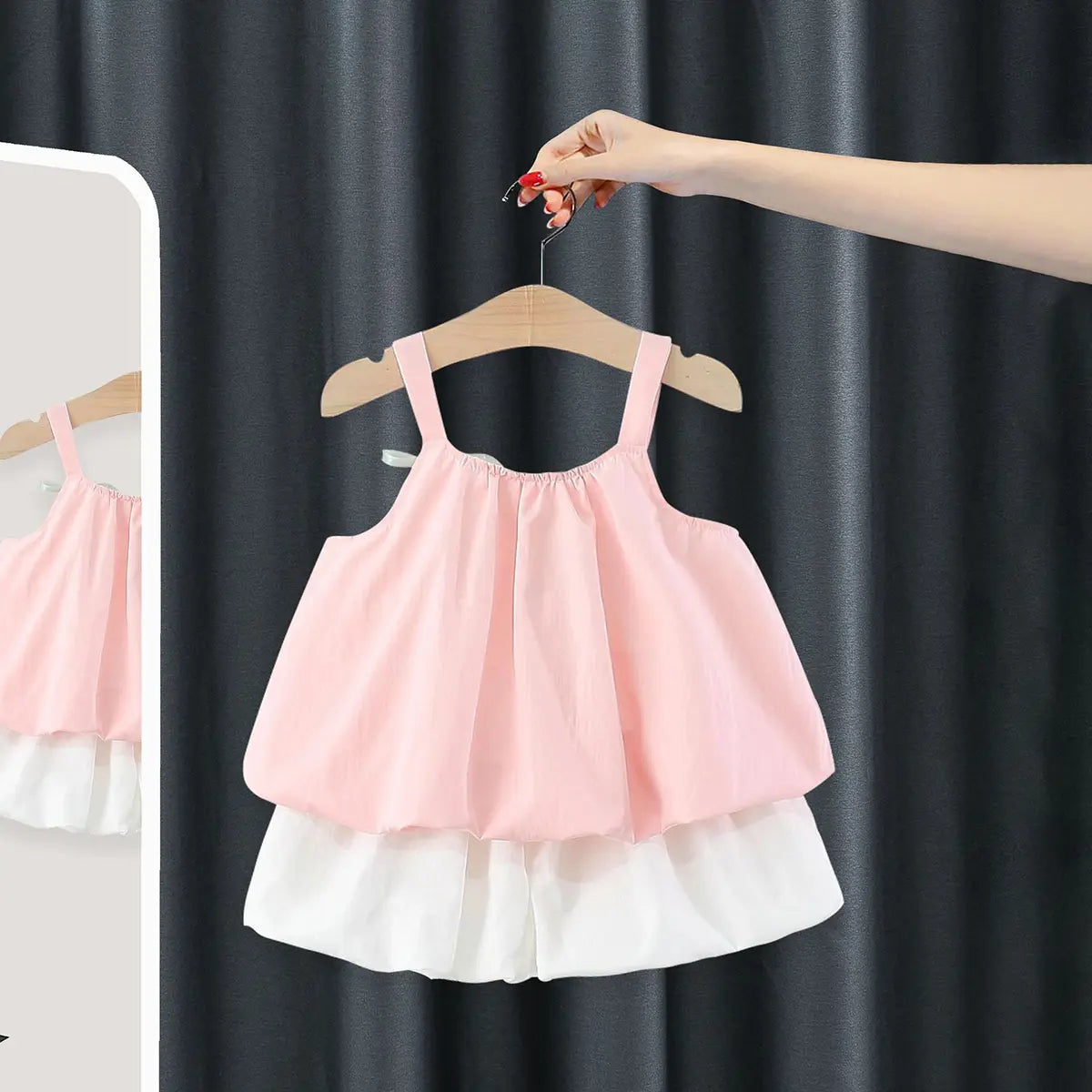 Girls Light Pink Flower Applique Sleeveless Top With Elasticated Shorts Sets 2 pc. Sets