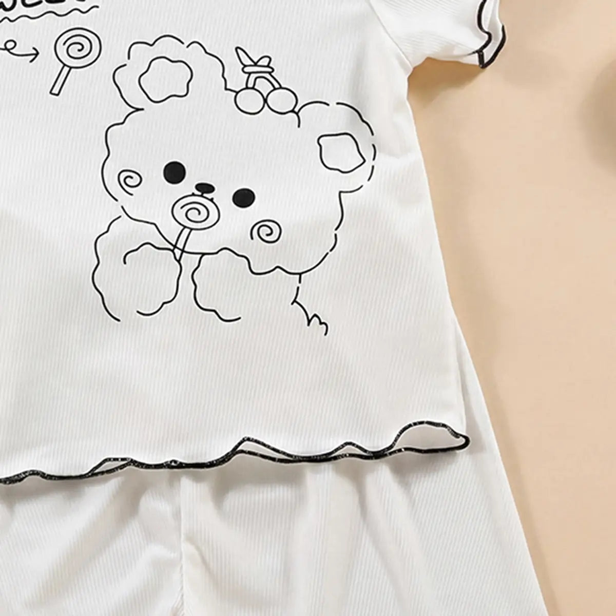 Girls Off White Bear Graphic Printed Short Sleeve Top With Shorts Sets 2 pc. Sets