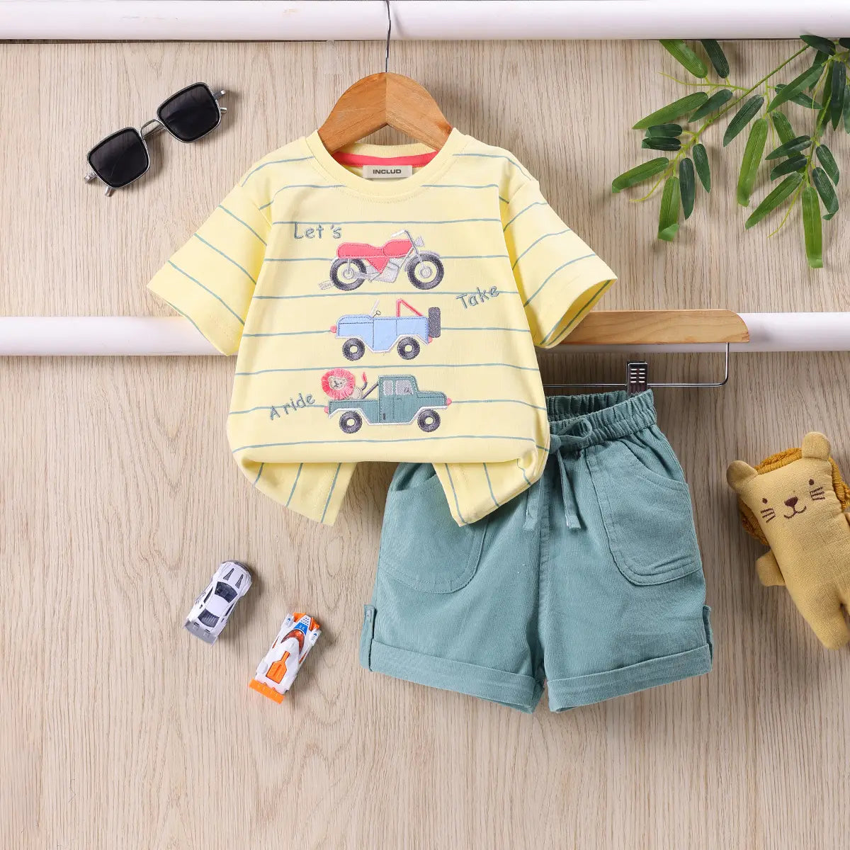 Boys Yellow Stripes Patch Embroidered T-Shirt With Shorts Sets Sets Yellow 9-12 M