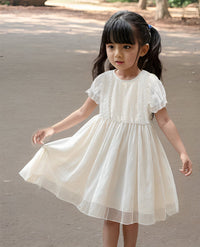 Girls White Round Neck Self Design Puff Sleeves Dresses Casual Dresses   