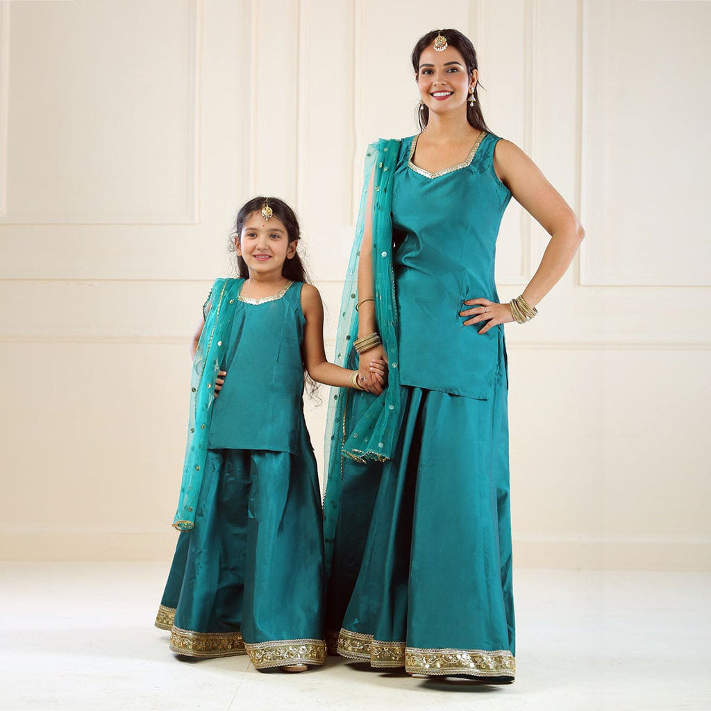 Green Mom & Daughter Lehenga-Kurta with Dupatta Set Mom & Daughter Teal S 1-2 Y