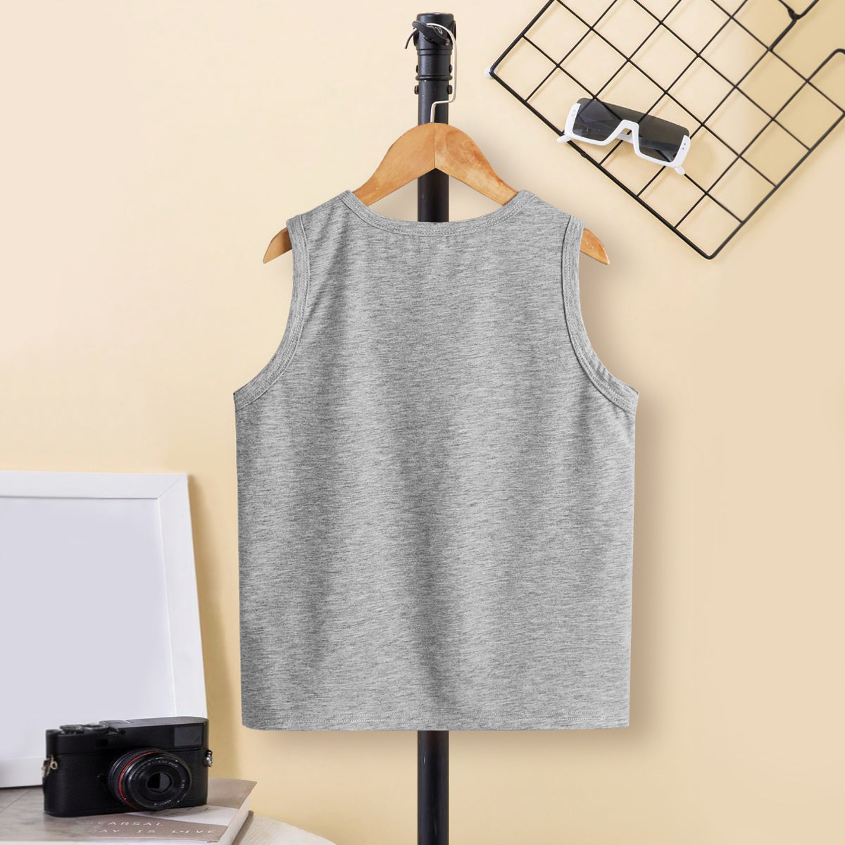 Boys Multicolor Solid Sleeveless Vests ( Pack Of 3 ) Tshirts