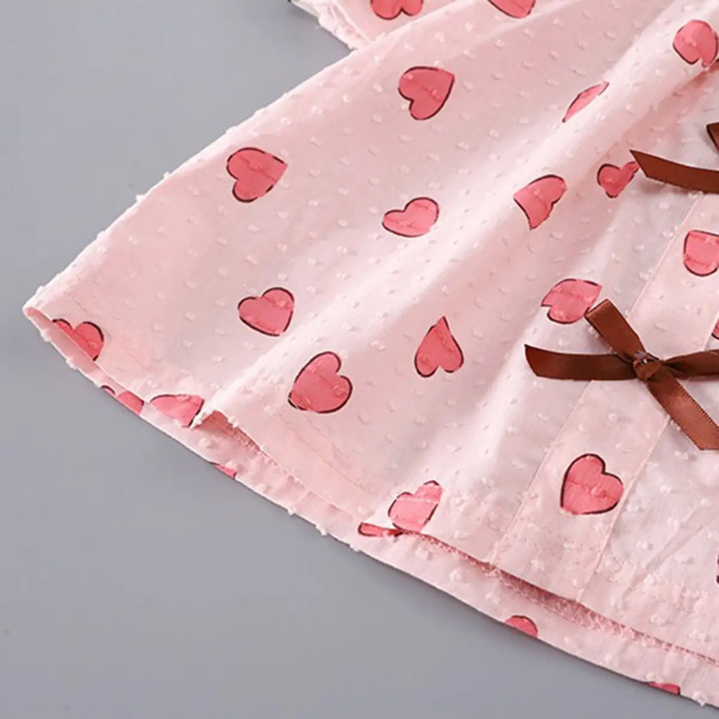 Girls Pink Heart Print Puff Sleeve Top With Shorts Sets Sets