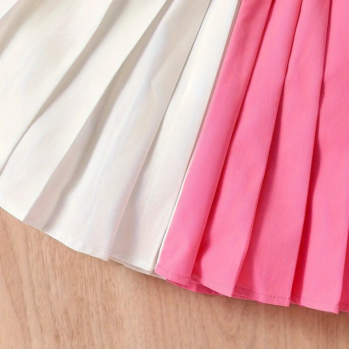 Girls Pink Color-blocked Blazer Top With camisole Top And Pleated Skirt Sets Sets
