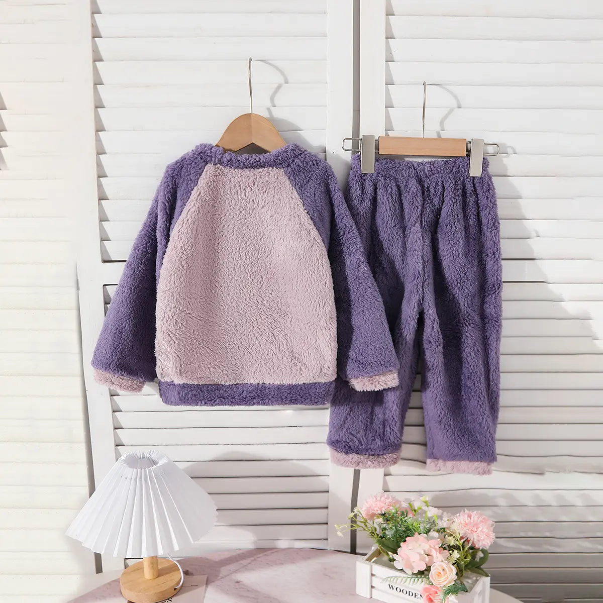 Girls Purple Polar Fleece Unicorn Embroidered Sweatshirt With Pants Sets Sets