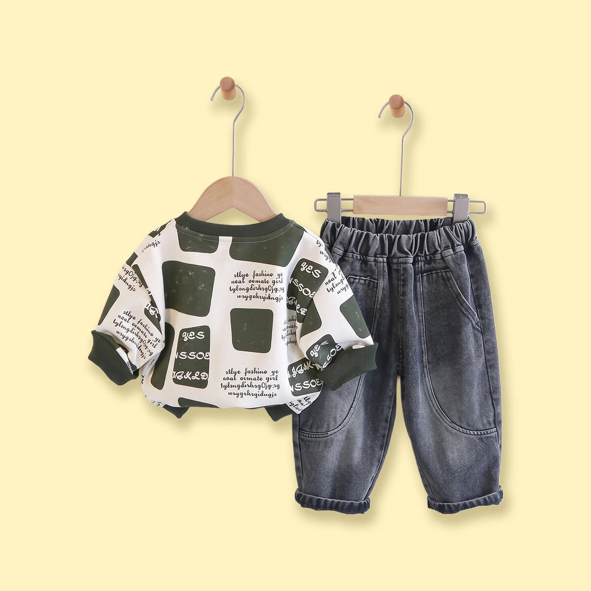 Boys Green Typographic Sweatshirt & Denim Pants Sets Sets