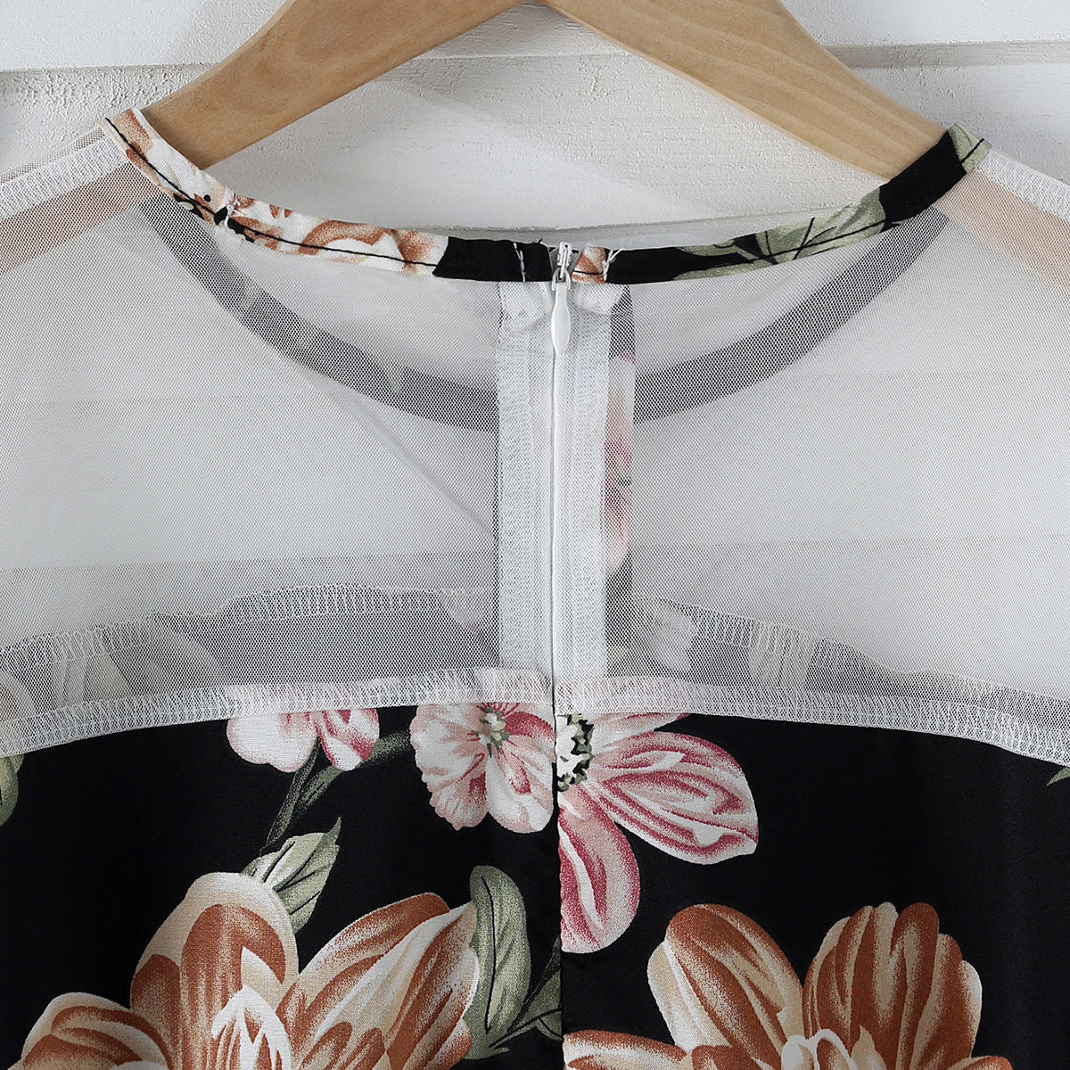 Girls Black Floral Printed Net Puff Sleeves Dress Casual Dresses