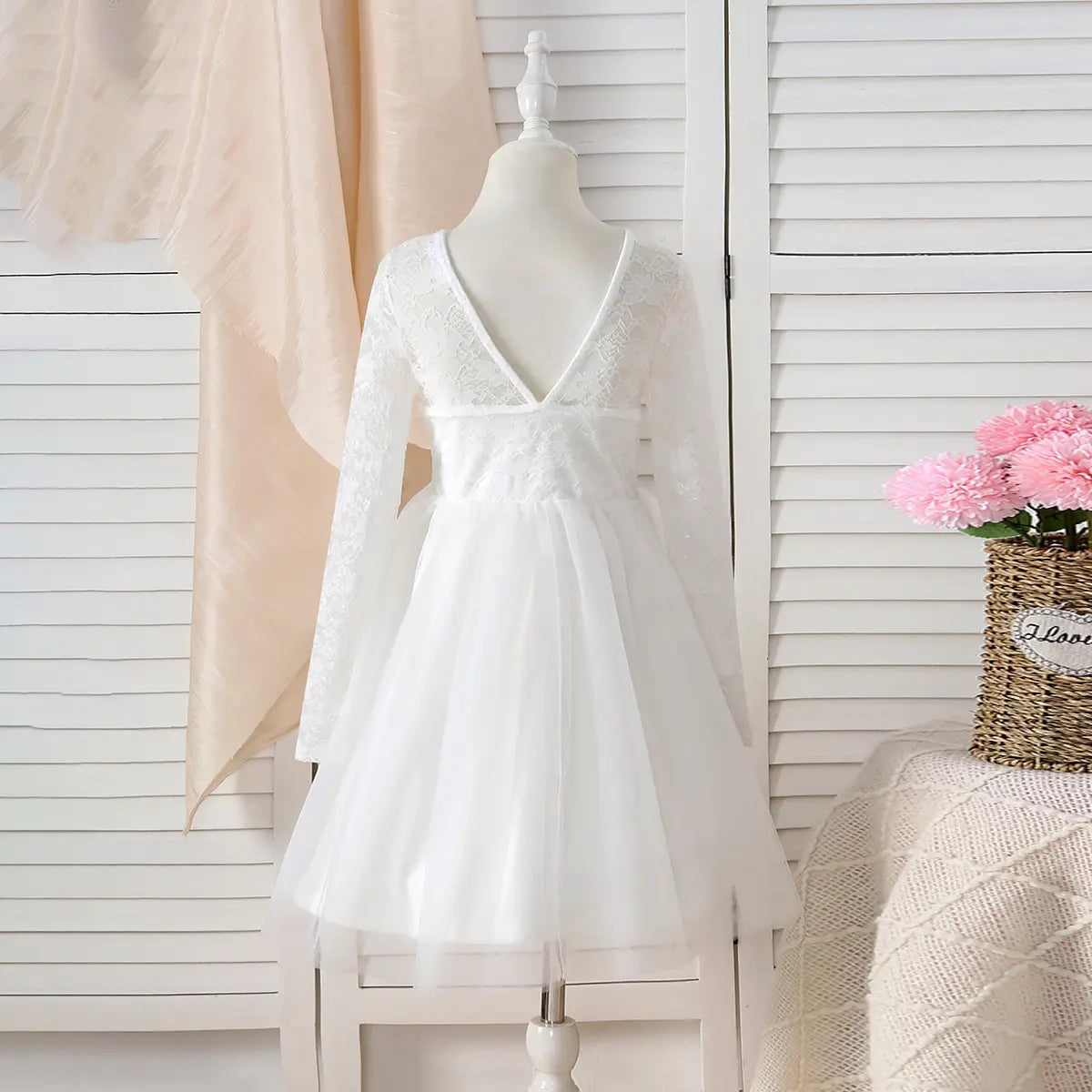 Girls White Long Sleeves Fit & Flare Party Dress With Lace & Tulle Overlay Party Dresses