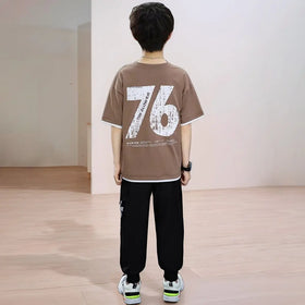 Boys Brown Alphanumeric Printed T-Shirt With Joggers Set Sets
