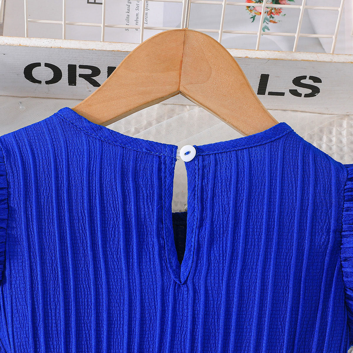 Girls Blue Flutter Sleeves Round Neck Dress Casual Dresses