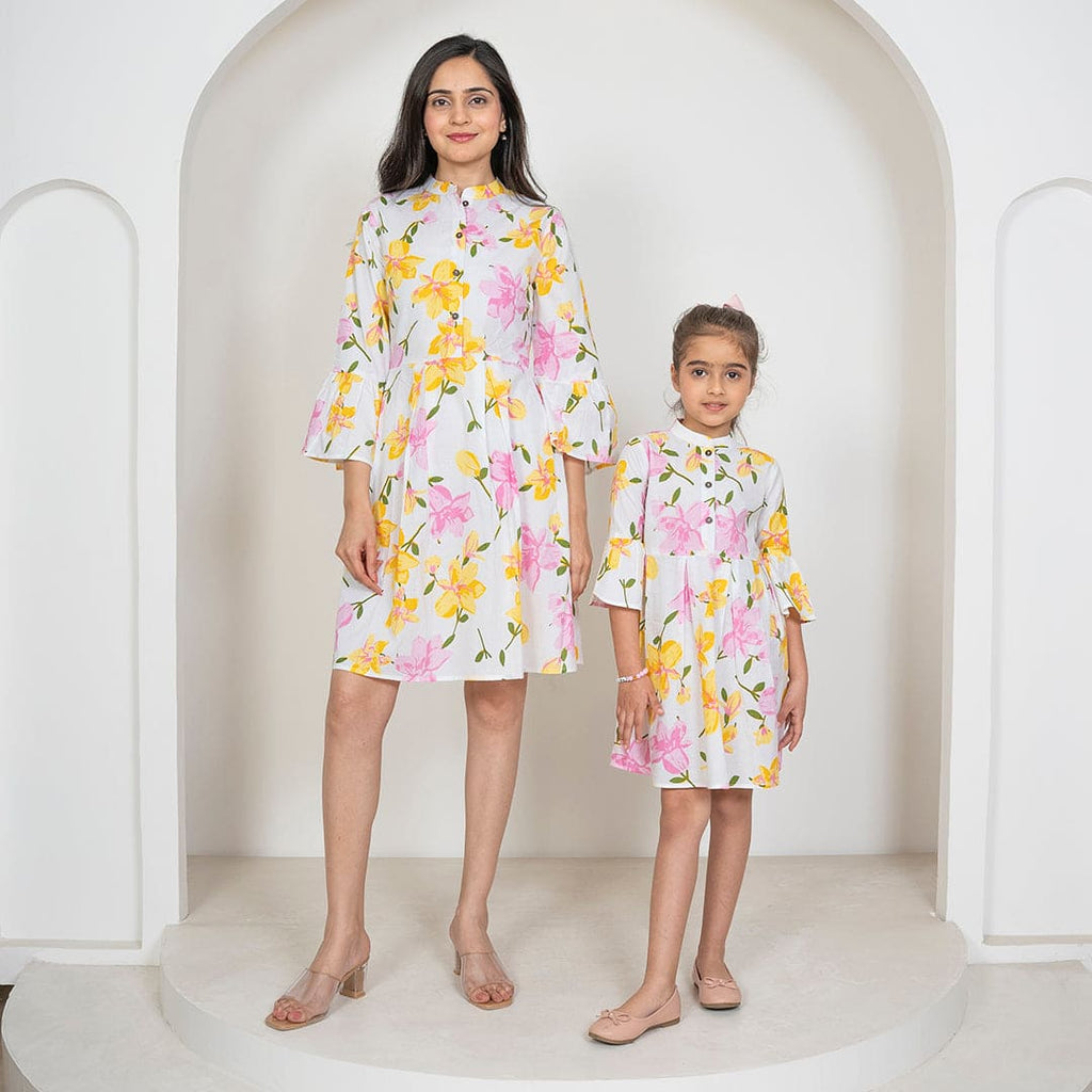 White Floral Print Mom & Daughter Dress Set