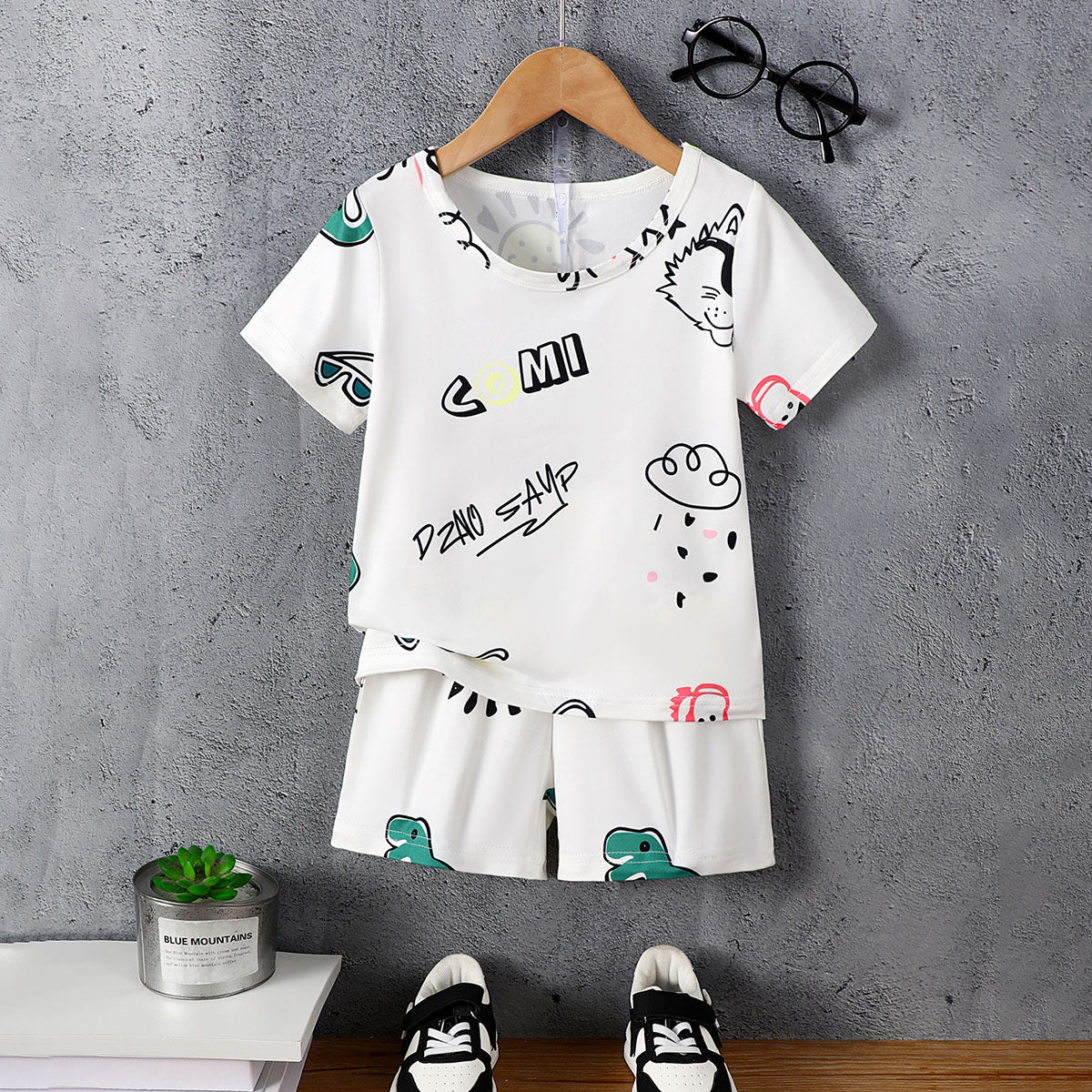 Boys White Cartoon Graphic T-Shirt With Shorts Set 2 pc. Sets