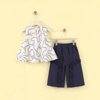 Girls White Floral Sleeveless Top With Pants Sets 2 pc. Sets