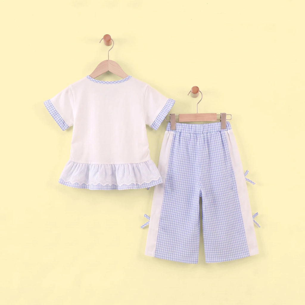Girls White Graphic Short Sleeve Top With Pants Sets 2 pc. Sets