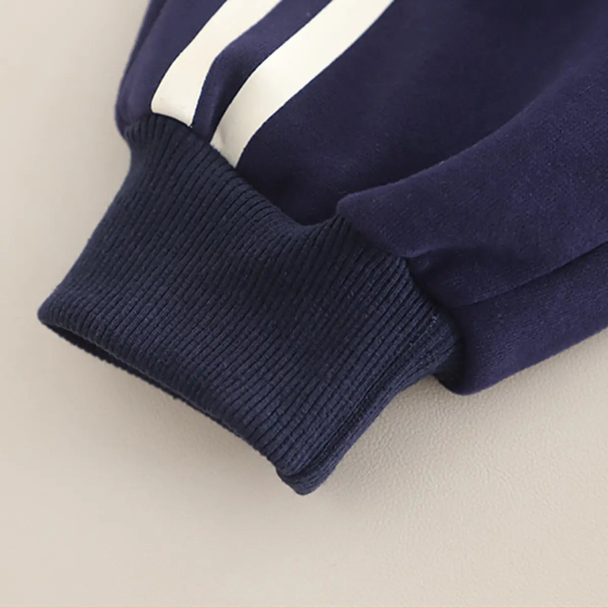 Boys Navy Blue Bunny Applique Sweatshirt With Jogger Sets Sets