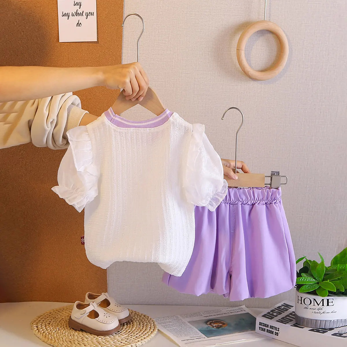 Girls Embroidered Puff Sleeves Top With Purple Bloomer-style Short Sets Sets
