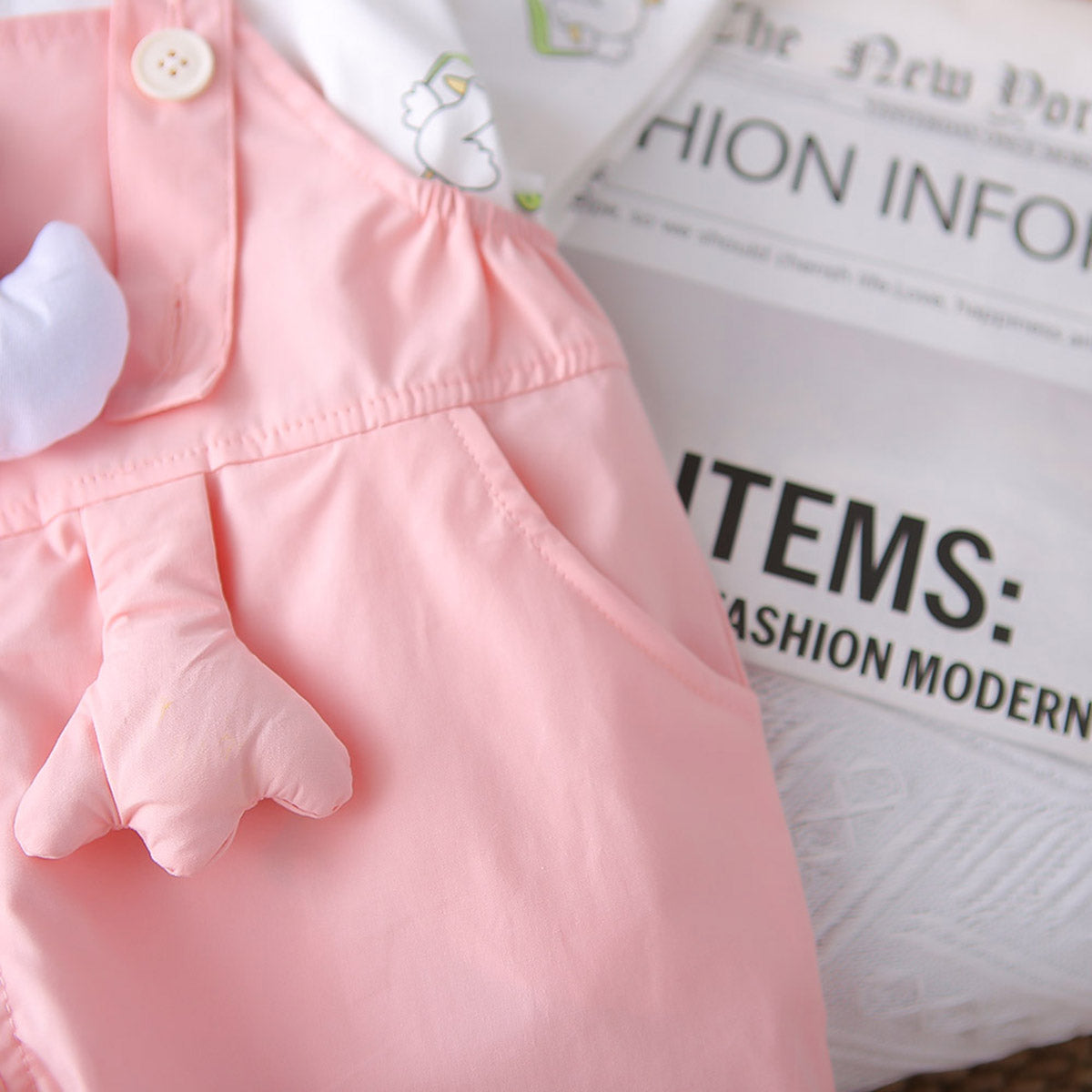 Girls Duck Printed T-Shirt With Light Pink 3D Duck Appliqued Dungaree Set 2 pc. Sets