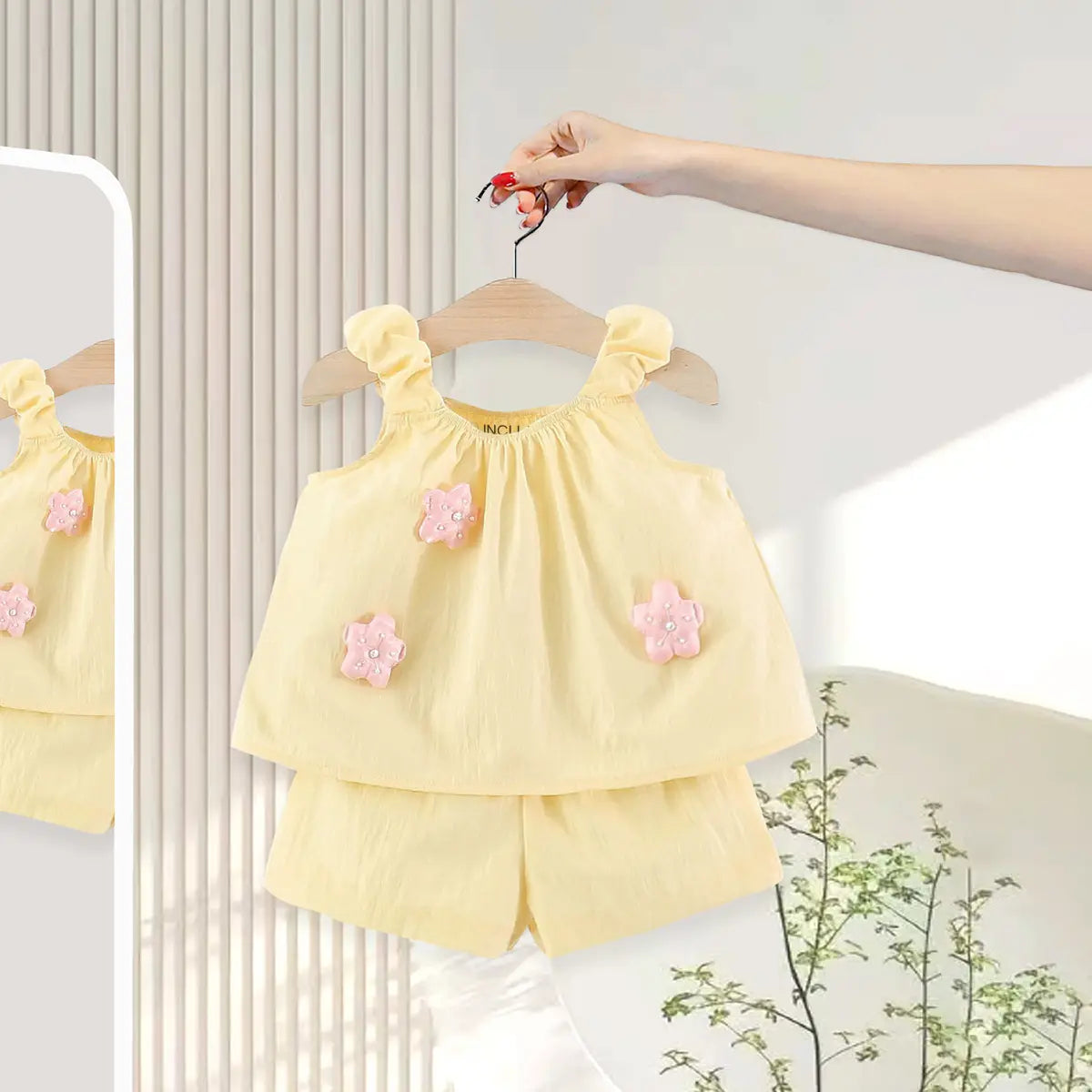 Girls Yellow Flower Applique Ruffle Top With Elasticated Shorts Sets 2 pc. Sets Yellow 1-2 Y