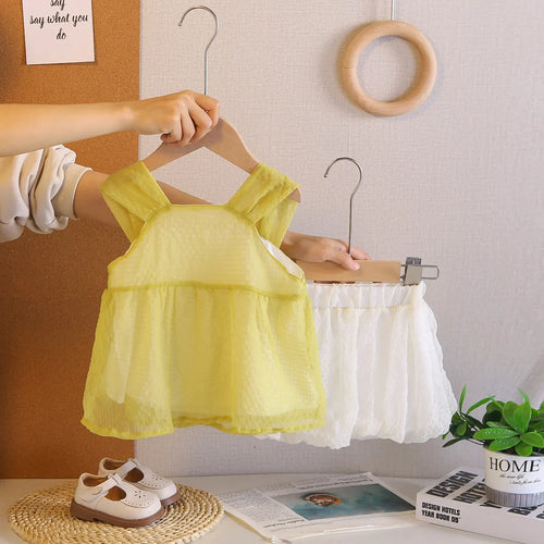 Girls Yellow Checked Sleeveless Top With Bloomer-style Shorts Sets Sets