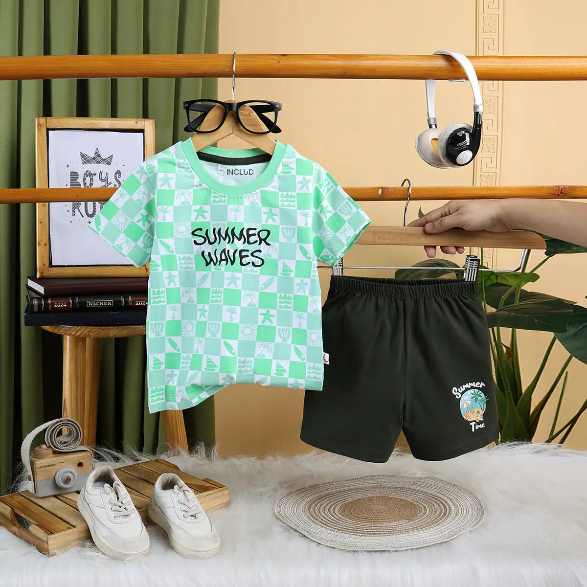 Boys Green Typographic Printed Short Sleeve T-Shirt With Drawstring Shorts Sets Sets Green 6-12 M