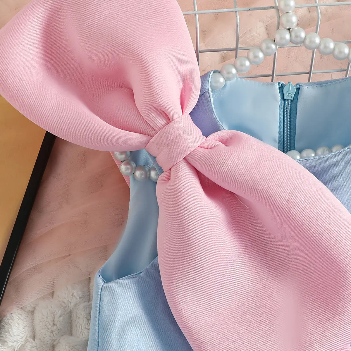 Girls Sky Blue Sleeveless A-line Party Wear Dress With Bow Applique Party Dresses