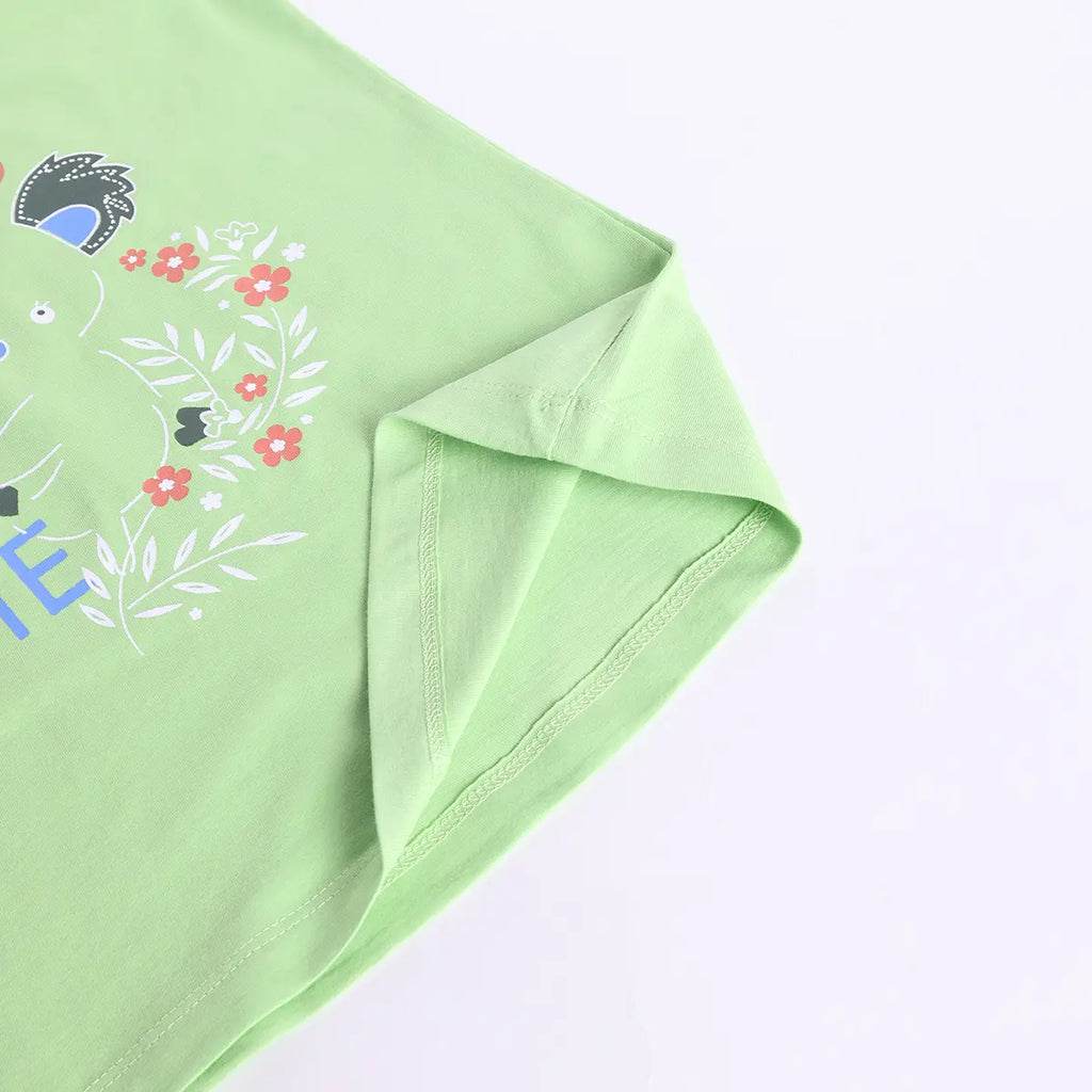 Girls Green Graphic Printed Short Sleeve T-shirts With Elasticated Legging Sets Sets