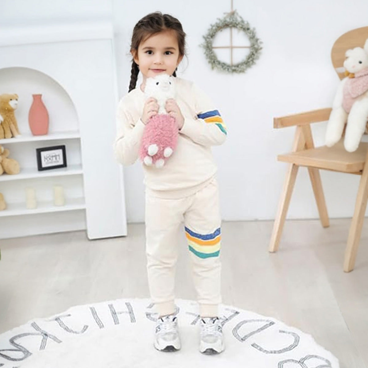 Girls Off-White Sweatshirt with Joggers Winterwear Set Sets