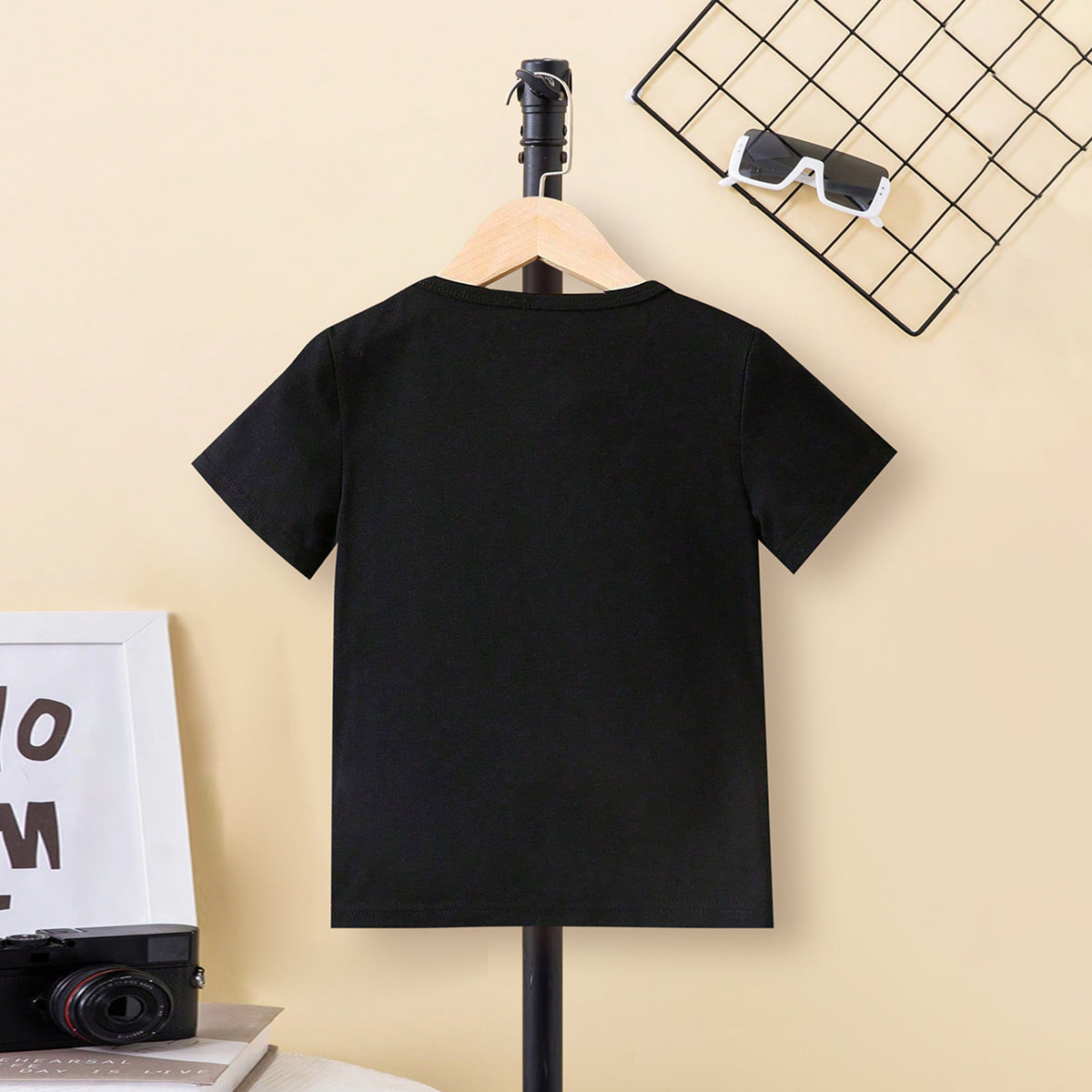 Boys Black Typographic Printed Regular Short Sleeves T-Shirt Tshirts
