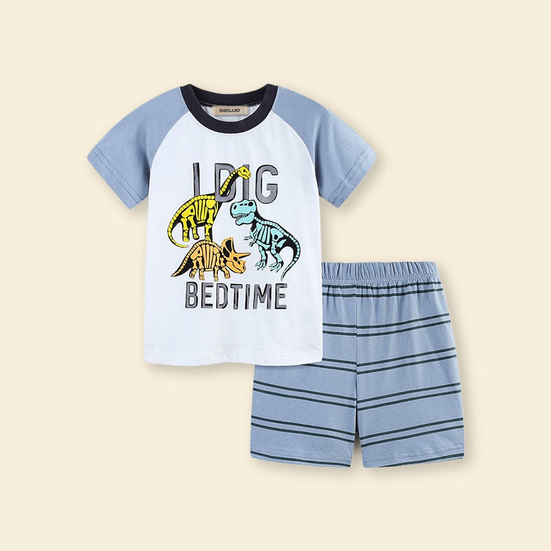 Boys Graphic Print T-Shirt With Striped Shorts Set Sets   
