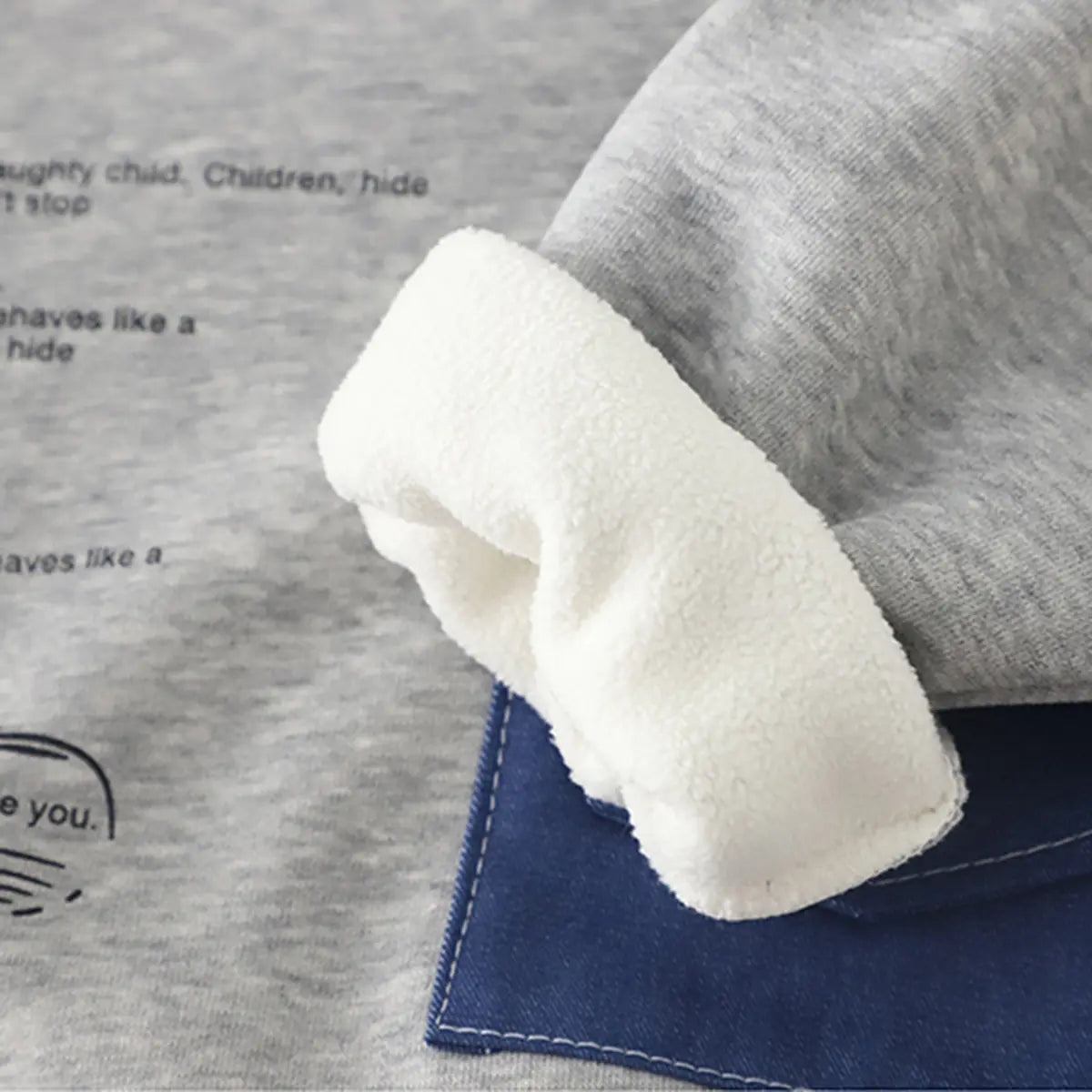 Boys Grey Typographic Printed Sweatshirt With Denim Pants Set Sets
